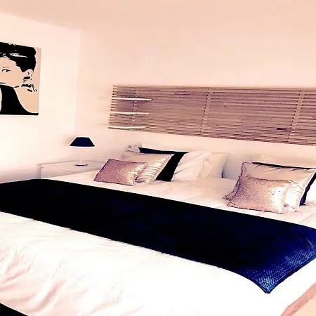 Guadalmina Apartment *